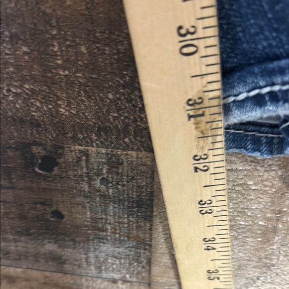 Silver Suki 17" Jeans Women's‎ Size 30 - Picture 3 of 9